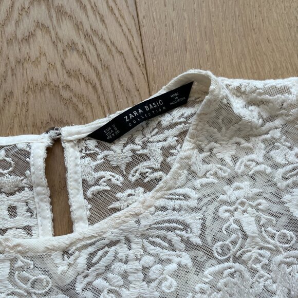 Zara Lace Ruffle Sleeve Peplum Crop Top - Picture 3 of 3